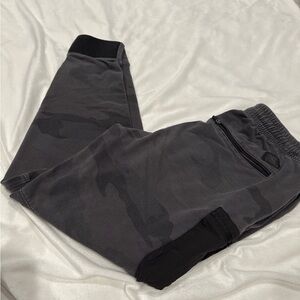 Abercrombie & Fitch Vintage Camouflage Joggers